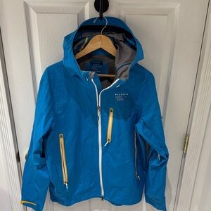 Mountain Hardwear Blue Jacket with Yellow Trim